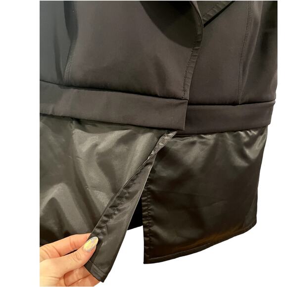 lululemon Vest 8 - Picture 12 of 13